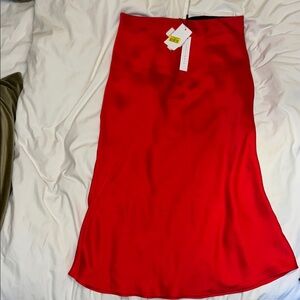 Midi satin skirt
